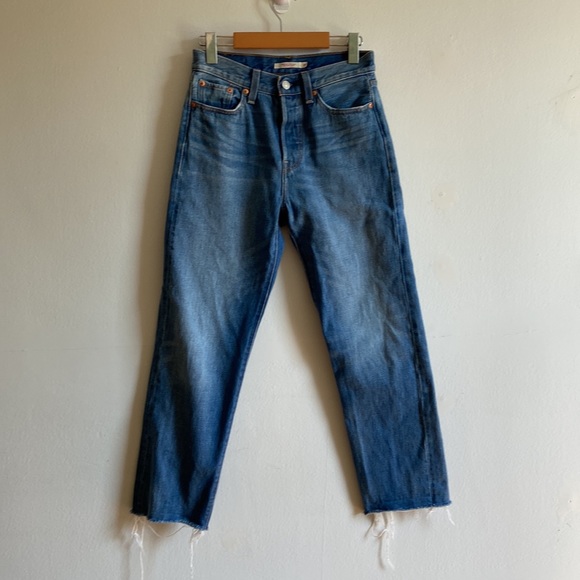 Levi’s wedgie straight medium wash jeans - Picture 2 of 13